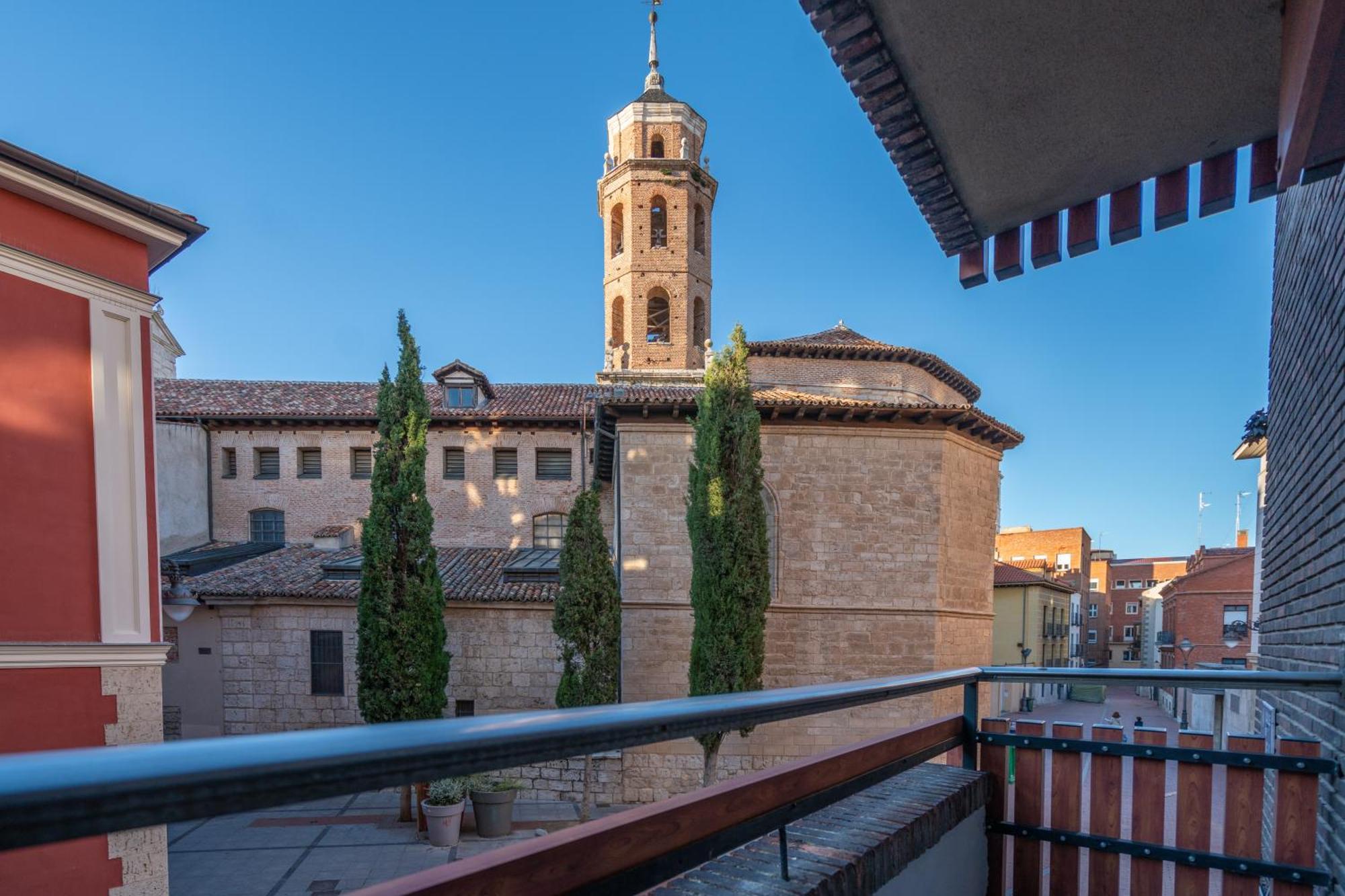 Wow Apartamentos Valladolid Exterior foto